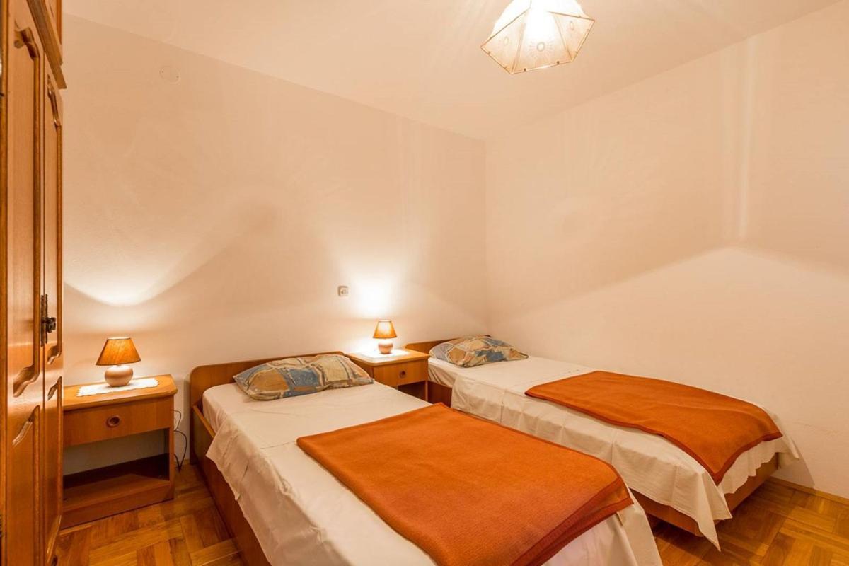 Apartments Pradolando Пула Екстериор снимка